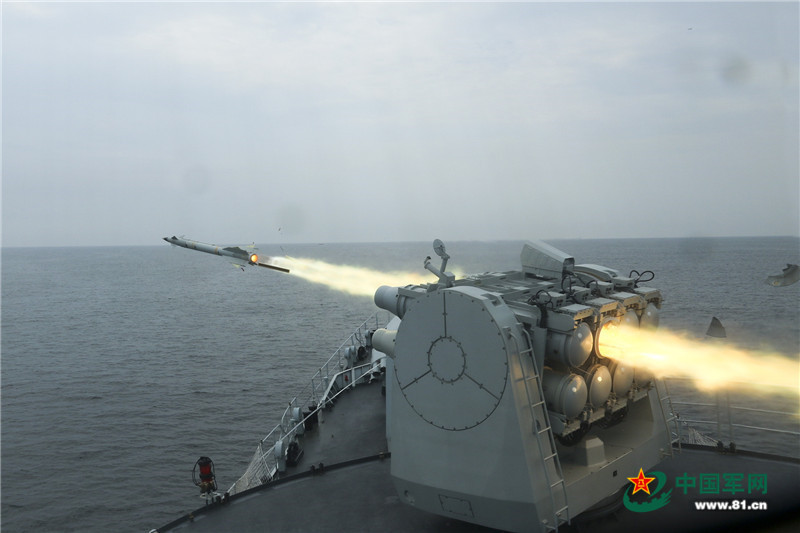 也门胡塞武装称在红海袭击美军“艾森豪威尔”号航母